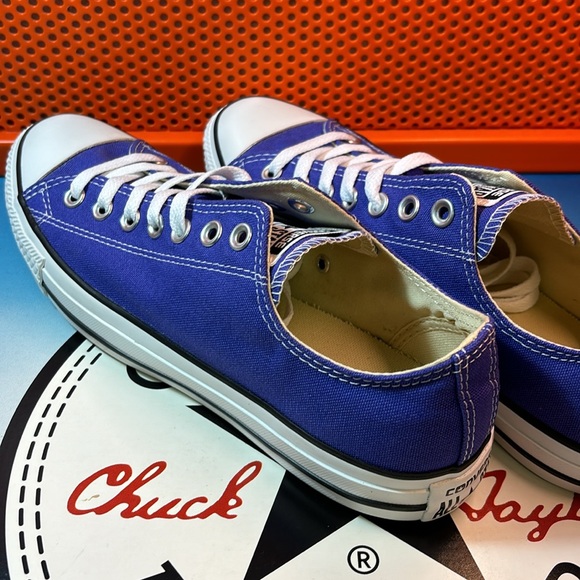 Converse Men's Chuck Taylor Low Top 'Periwinkle' - Picture 4 of 8